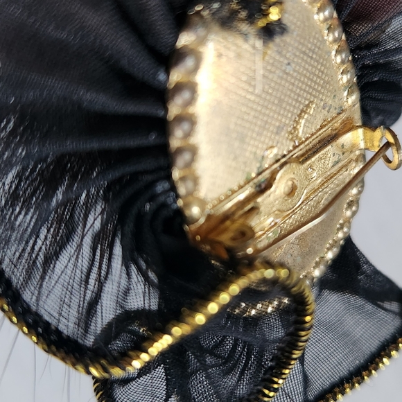 Vintage flapper lady head pin - Picture 2 of 4